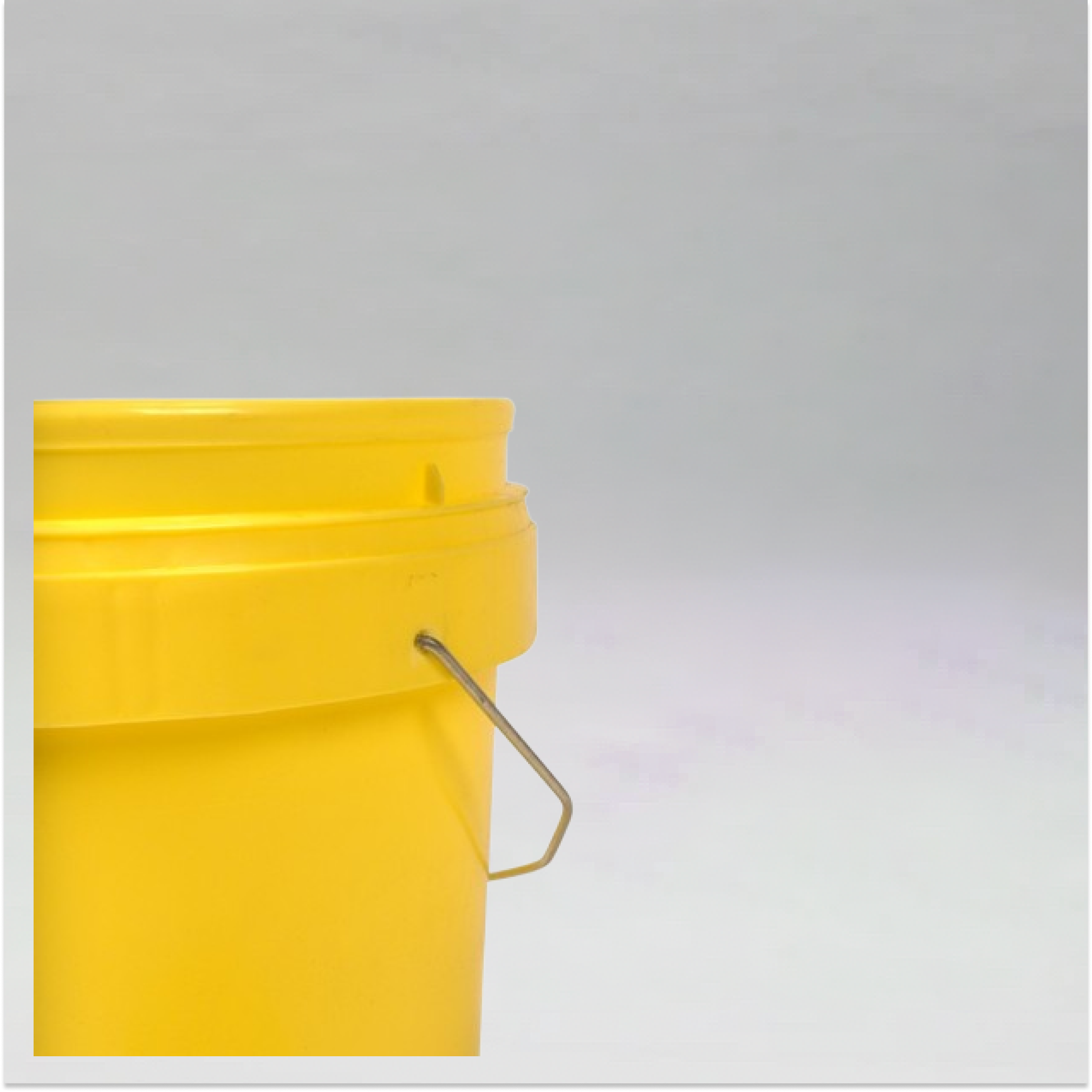 Round Pail & Lid 20L