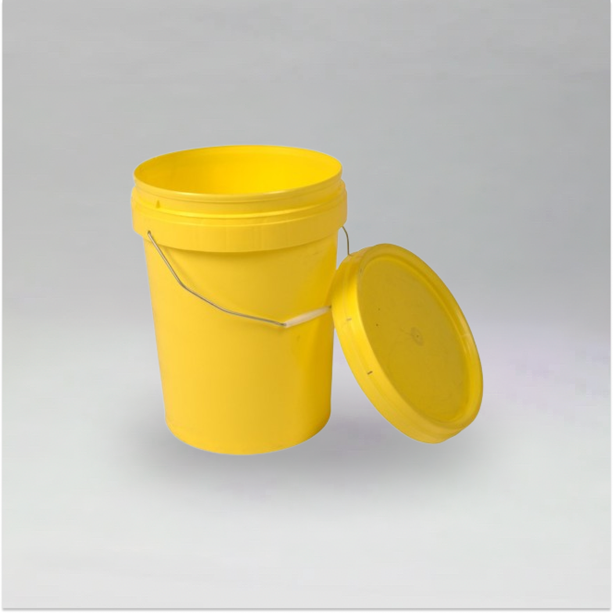 Round Pail & Lid 20L