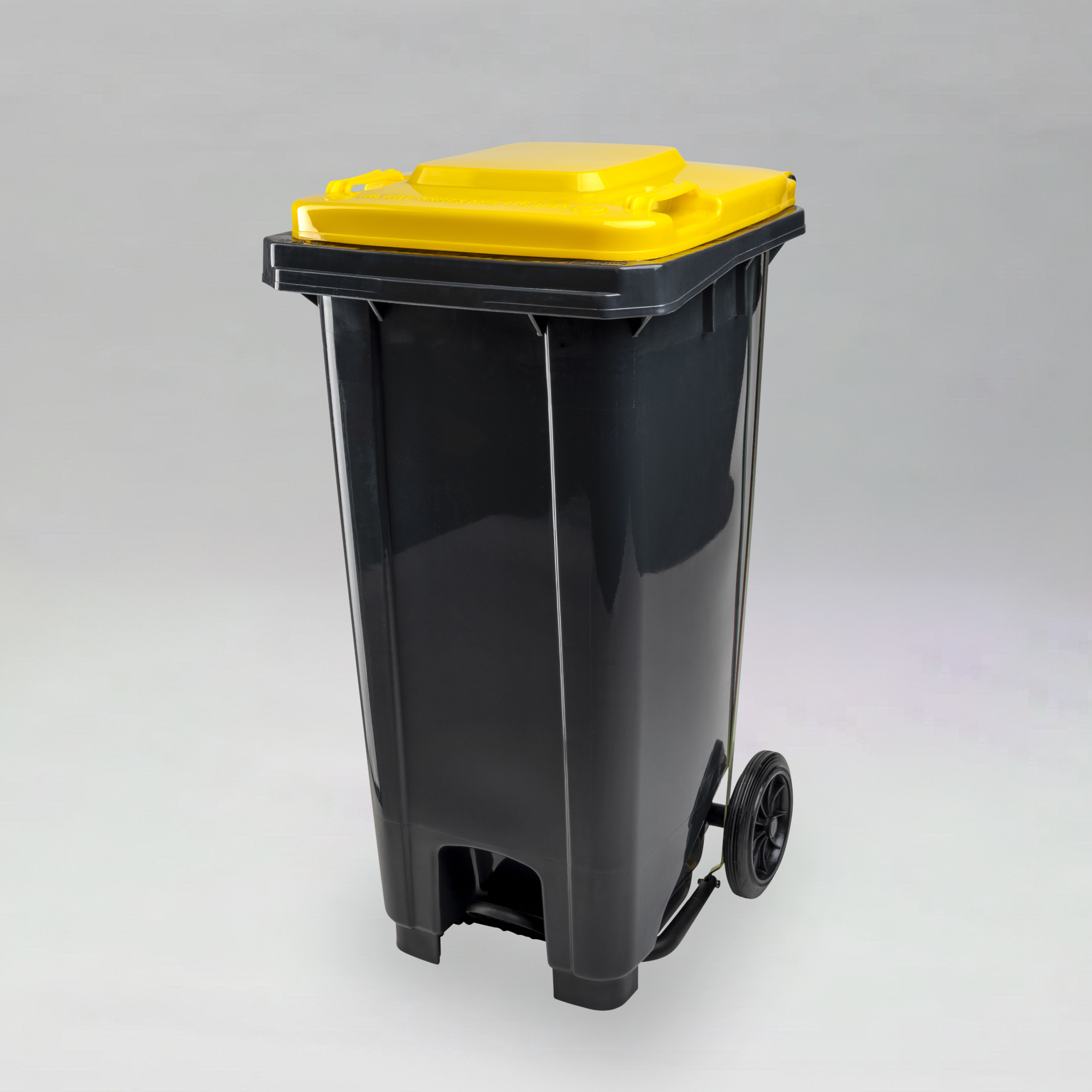 Plastic Pedal Wheelie Bin 120L